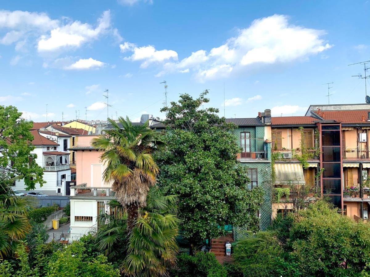 Hotel Astrid Milan Bagian luar foto