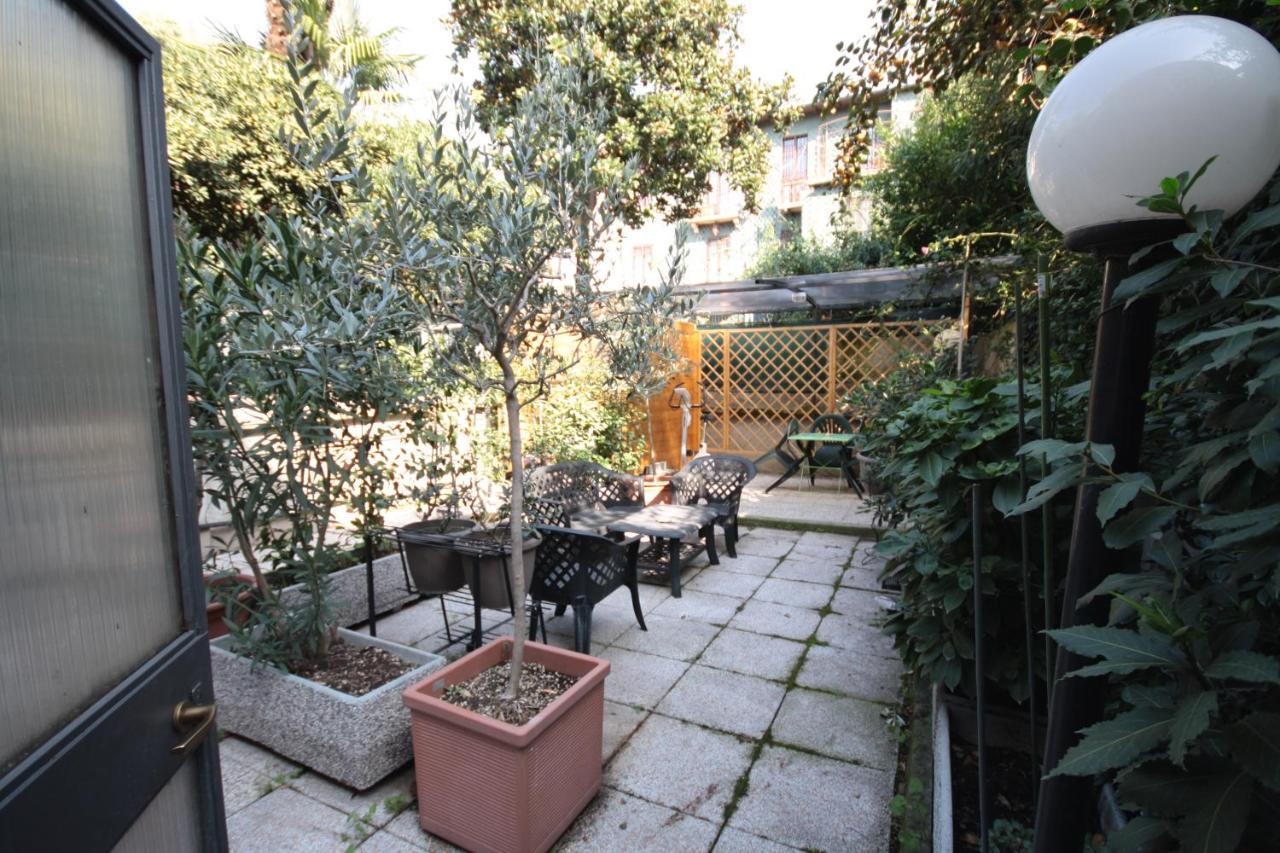 Hotel Astrid Milan Bagian luar foto